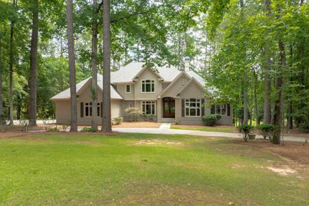 1040 WHATLEYS MILL LANE