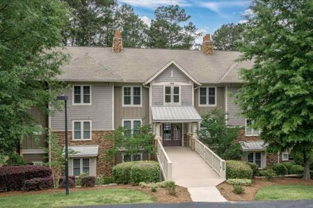 1040D PORTAGE TRAIL