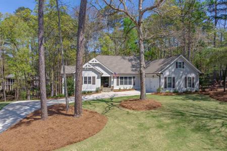 1021 CHEROKEE BLUFF
