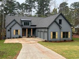 1050 SHADOW CREEK WAY