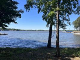 1061 HORSESHOE DRIVE Lot 43