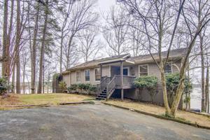 1370 APALACHEE WOODS TRAIL