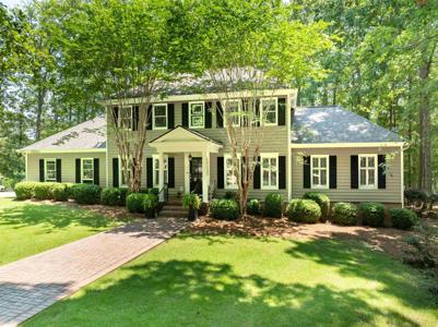 1051 MADDUX LANE