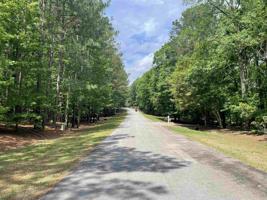 1081 EAGLE BLUFF COURT Lot 40