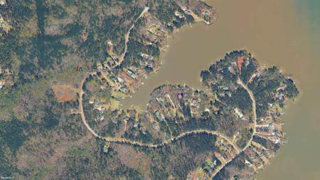 211 WINDING RIVER ROAD