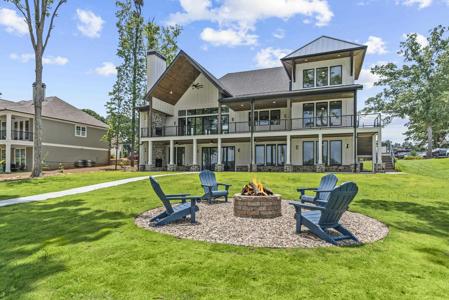 159A LAKEVIEW DRIVE