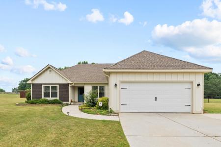 129 HUNTERS CHASE COURT Lot 8