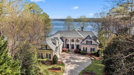 1070 PROSPERITY POINTE
