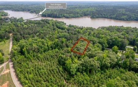 136 LITTLE RIVER TRAIL