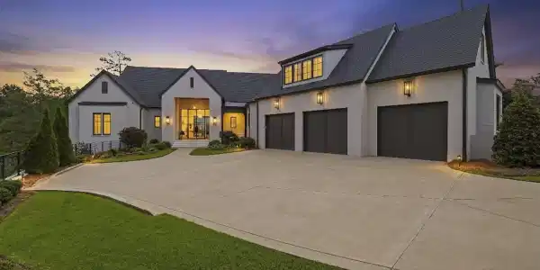 1120 NEARY RIDGE