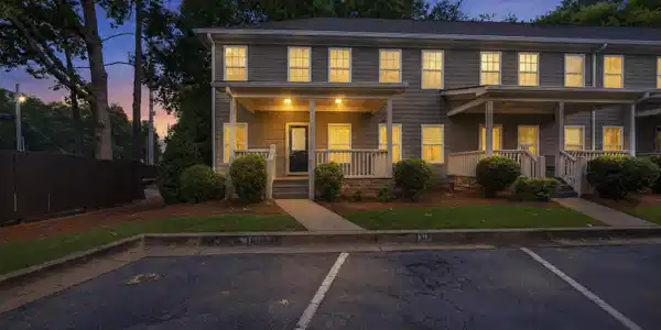 101 PORT LAZ LANE