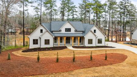 1050 CARNOUSTIE DRIVE Lot 17