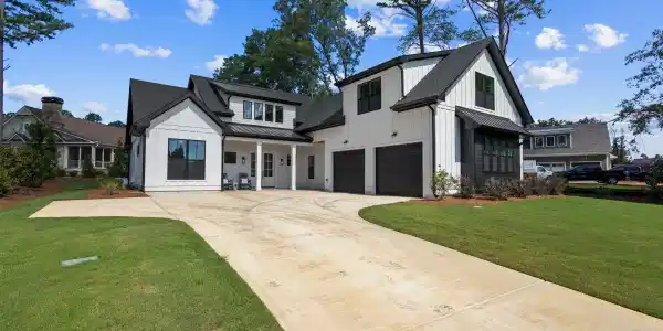 137 HAWKS RIDGE