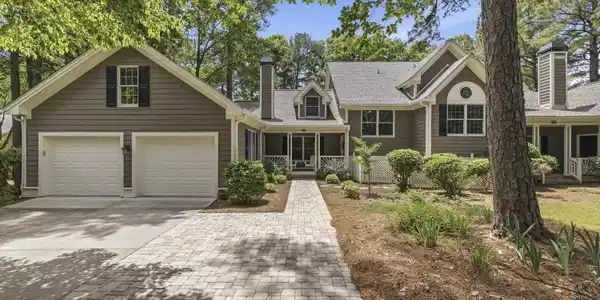 1039 PLANTERS TRAIL