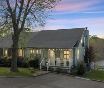 351 ARROWHEAD TRAIL