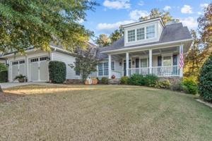 1051 HARBOR LOOP