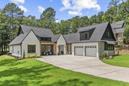 1061 SHOAL CREEK COURT