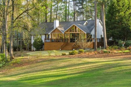 1040 SPYGLASS HILL