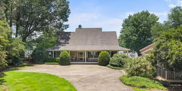 1470 STACI DRIVE