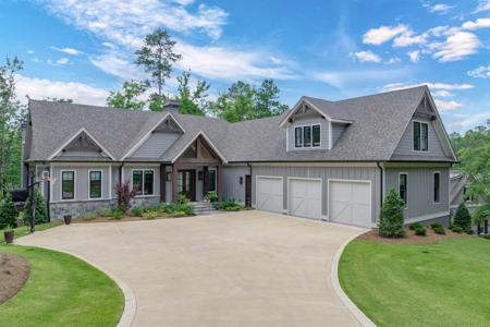 1070 GRIFFIN CREEK