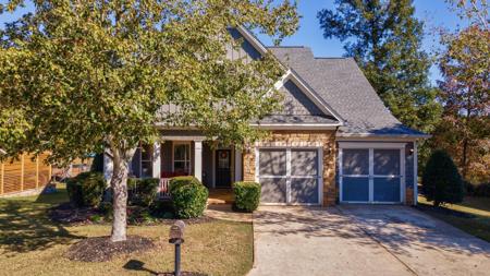 1040 MIRA VISTA COVE
