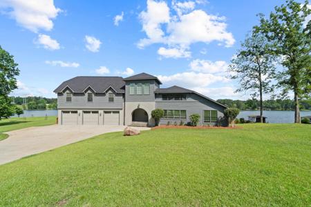 32 LILY POINT Lot 528