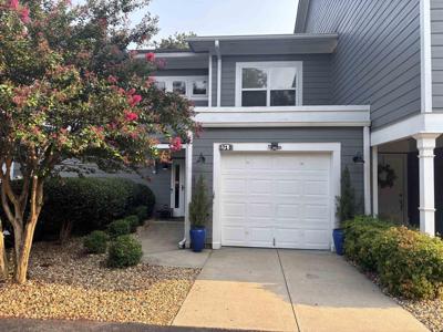 171 D FARRIERS LANE