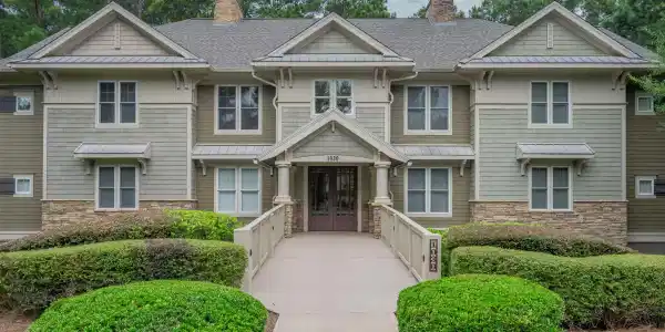 1030A PORTAGE TRAIL