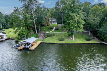 123 DISCOVERY BAY ROAD