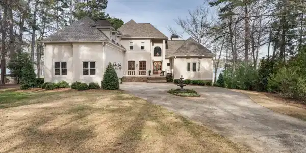 137 WINNSTEAD PLACE