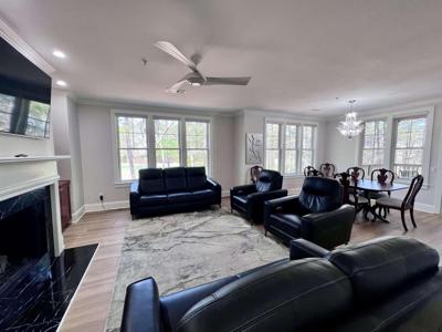 1040 D CREEKSIDE
