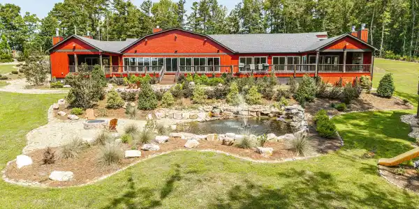 118 MARINERS DRIVE