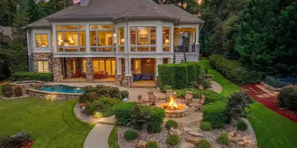 1381 SWIFT CREEK