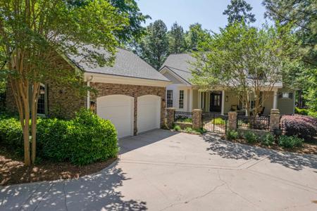 1031 OLDE CHAPEL LANE