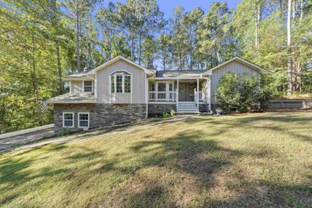 1011 ANCHOR BAY CIRCLE