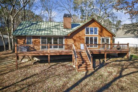 125 LULLWATER LANE