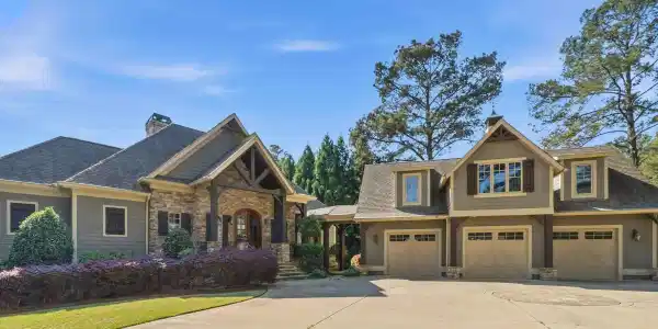 124 CAPE VIEW LANE