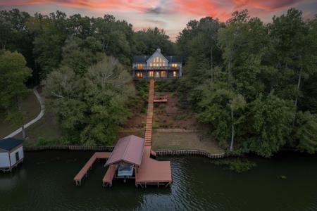 1475 JAMESWAY DRIVE
