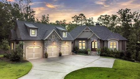1070 JONES BLUFF COURT Lot 8