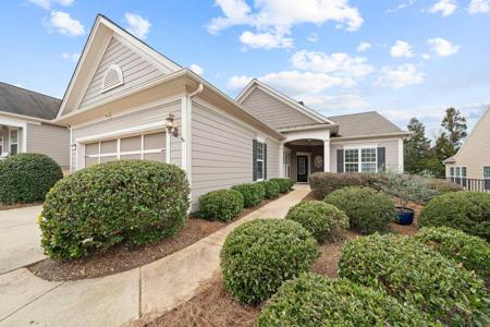 1011 CREEKWOOD PLACE