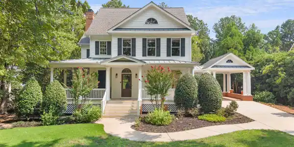 148 PARKSIDE LANE
