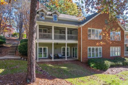 1061B CLUB HOUSE LANE