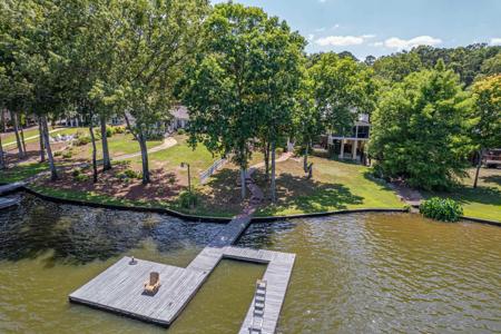 142 HICKORY POINT DRIVE