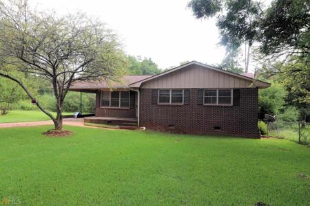156 DEACON J SIMMONS RD