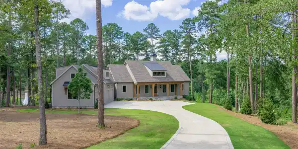 1049 POND CREST LANE