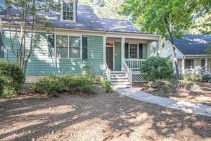 127 WOODCREST DRIVE