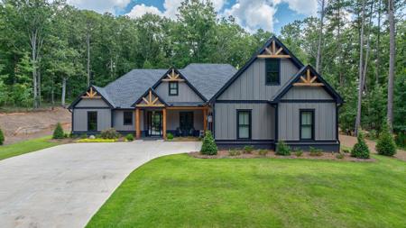 114 PARKSIDE LANE