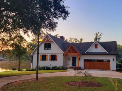 139 WOODHAVEN DRIVE