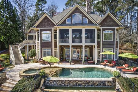 1691 LIGHTHOUSE CIRCLE
