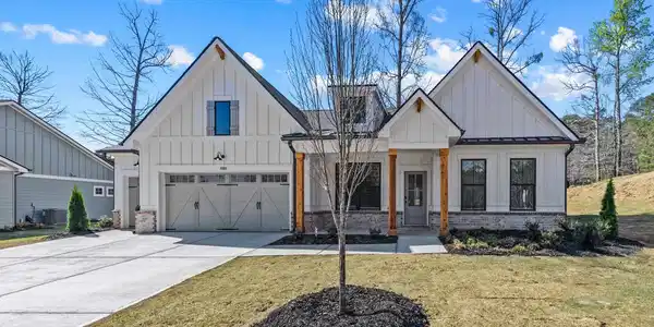 1080 BRASSIE LANE